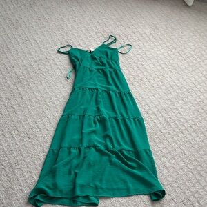Chic Green Sleeveless Dress